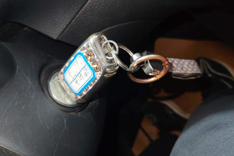 Used Nissan Sylphy 2022 Classic 1.6XL CVT Luxury Edition Vehicle Key