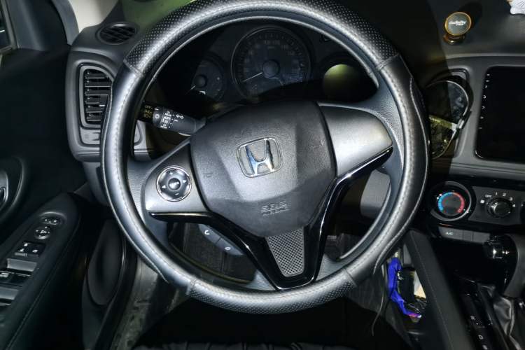 Used Honda Vezel 2017 1.5L CVT 2WD Comfort Model Steering Wheel