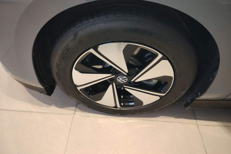 Used Volkswagen ID.7 VIZZION 2024 AIR model