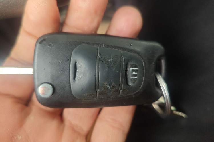 Used Hyundai Verna (older generation) 2010 Sedan 1.4L Manual Standard GL Model
