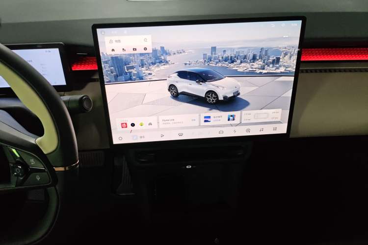 Used Lynk & Co Z20 2026 Model 430km Rear-Wheel Drive Pro Audio And AC Panel