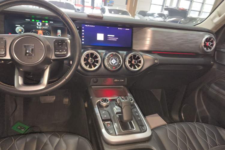 Used Tank 300 2021 Off-Road Edition 2.0T Challenger