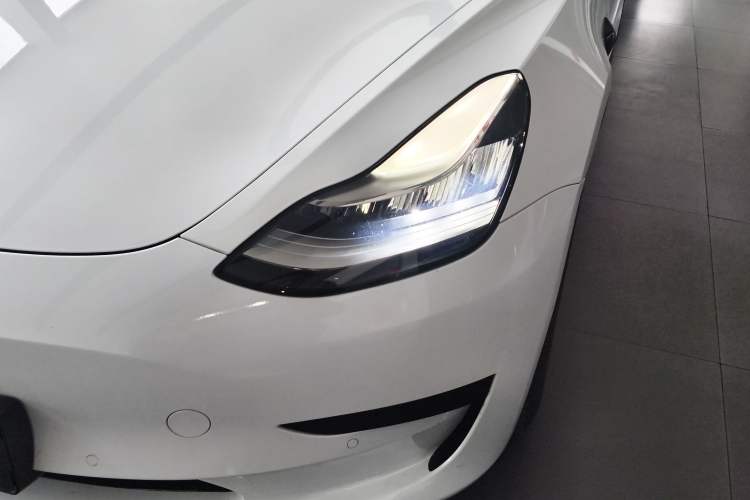 Used Tesla Model 3 2020 Revised Version Standard Range Rear-Wheel Drive – Upgraded Edition