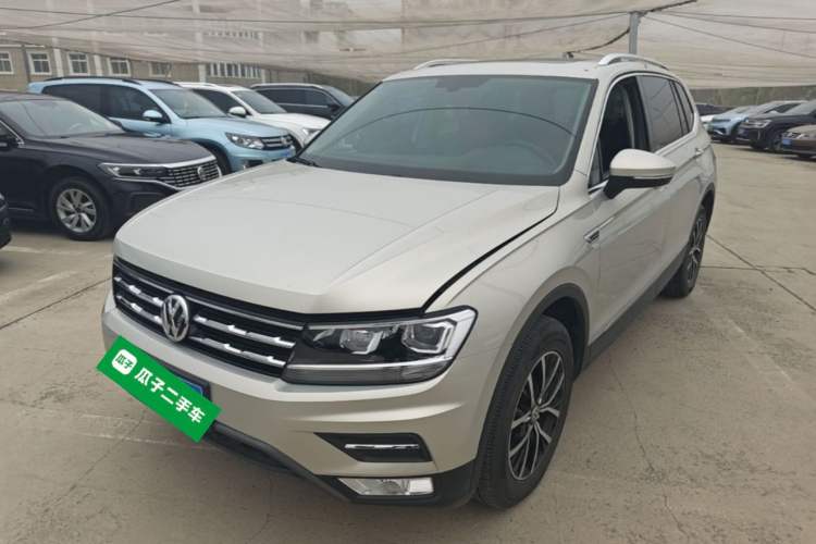Used Volkswagen Tiguan L 2018 330TSI Automatic Two-Wheel Drive Luxury Edition