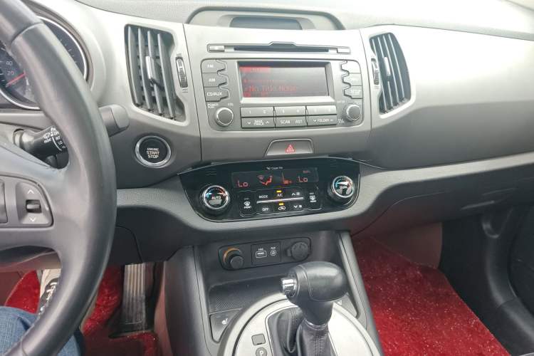 Used Kia Sportage R 2016 2.0L Automatic Two-Wheel Drive DLX Audio And AC Panel