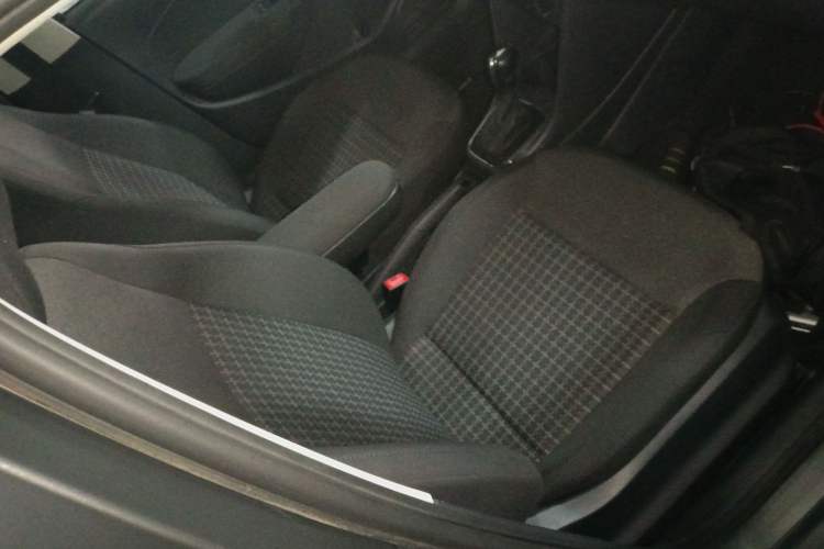 Used Volkswagen Polo 2014 1.4L Automatic Comfort Edition
