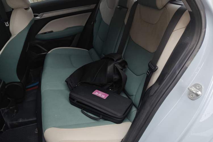 Used Geely Auto Emgrand L HiP 2022 1.5TD-DHT Pro 100KM Super Swift