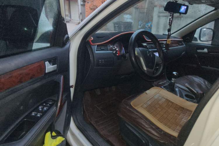 Used Zotye T600 2015 1.5T Manual Elite Model