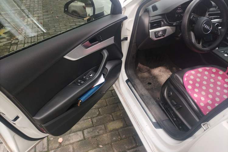 Used Audi A4L 2017 Plus 40 TFSI Fashion Model
