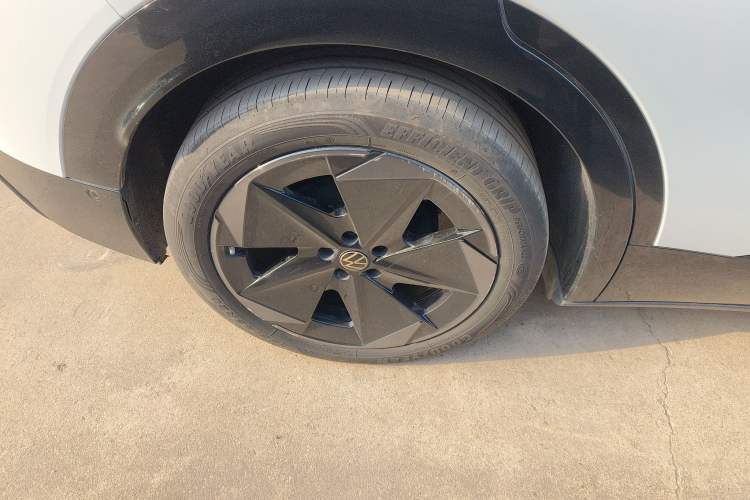 Used Volkswagen ID.UNYX 2024 Pro Long-Range Version
