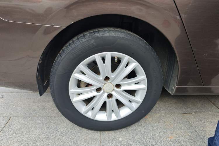 Used Peugeot 301 2014 1.6L Automatic Comfort Edition
