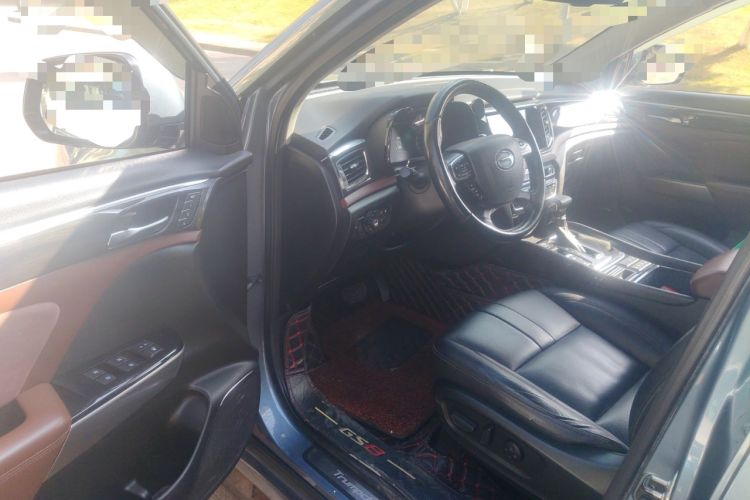 Used GAC Trumpchi GS8 2017 320T Two-Wheel Drive Luxury Smart Connectivity Version (7 Seats) Driver Seat