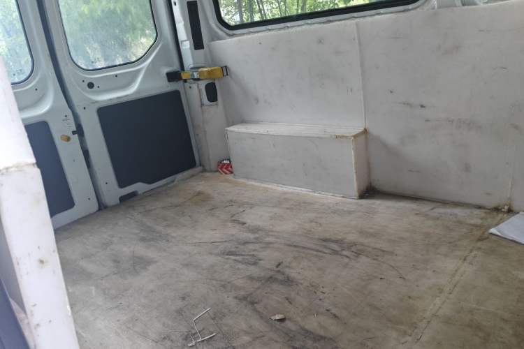 Used Ford Transit 2017 2.0T Diesel Multi-Function Commercial Vehicle Mid-Drive Mid-Roof China V Standard Left Rear Seat