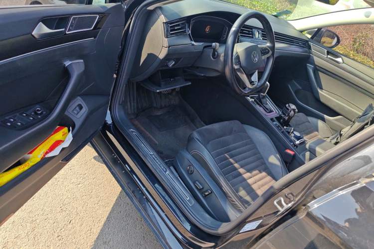 Used Volkswagen Magotan 2020 330TSI DSG Luxury Edition
