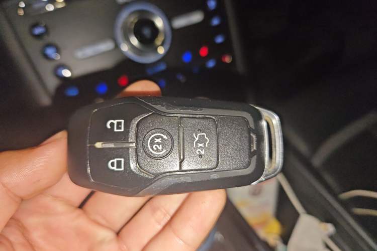 Used Ford Taurus 2015 EcoBoost 245 Luxury Model