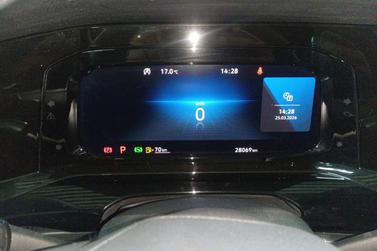 Used Volkswagen Golf 2021 280TSI DSG R-Line Instrument Cluster