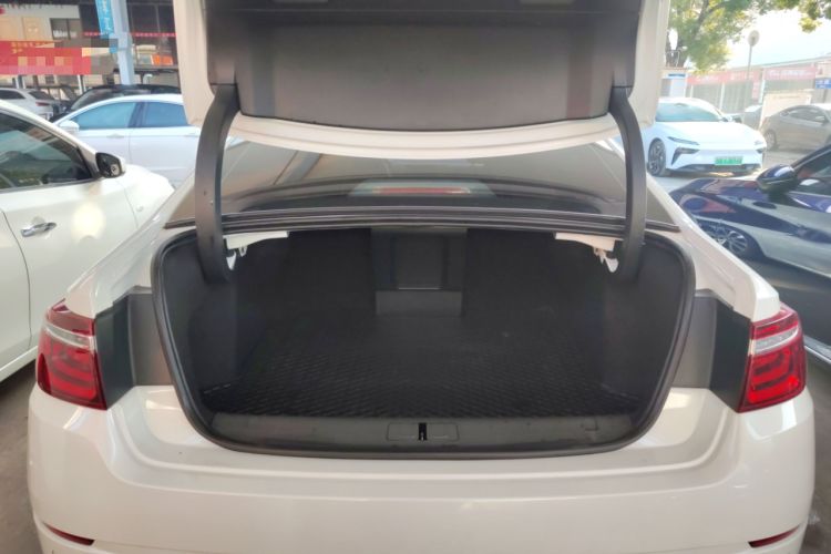 Used Citroen C6 2021 400THP Comfort Edition