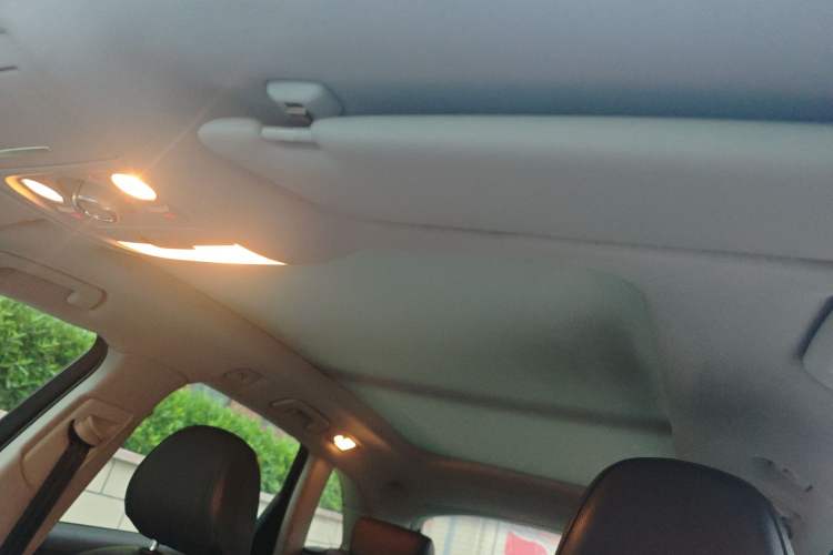 Used Audi Q5 2013 40 TFSI Technology Edition Headliner