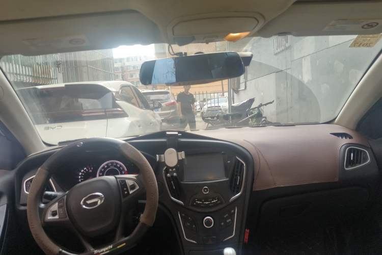 Used GAC Trumpchi GA3S Vision 2014 1.6L Manual Luxury Edition Center Console