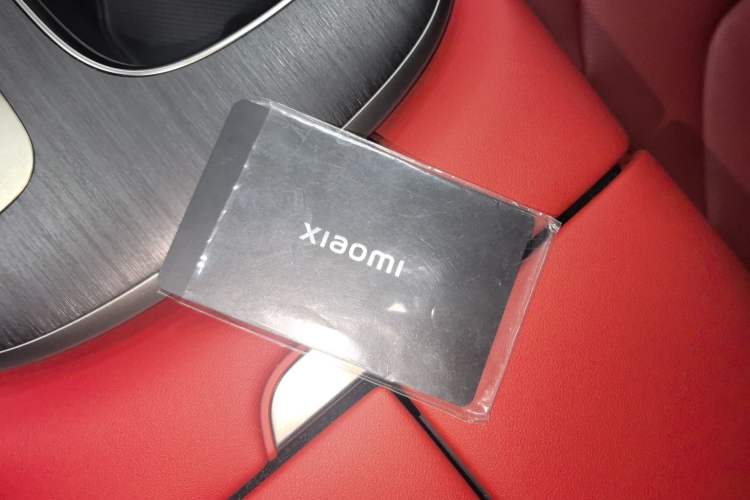 Used Xiaomi Auto SU7 2024 Rear-Drive Ultra-Long Range Advanced Pro-Level Intelligent Driving Version Interior 1