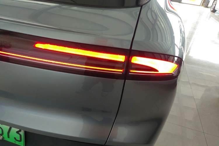 Used Baojun Yunhai 2024 140km Plug-in Hybrid Version
