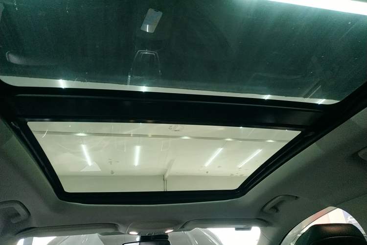 Used Ford Edge 2018 EcoBoost 245 Two-Wheel-Drive Titanium 7-Seater China V Standard