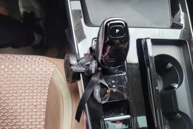 Used Roewe RX5 MAX 2022 1.5T Automatic Youwei Luxury Edition
