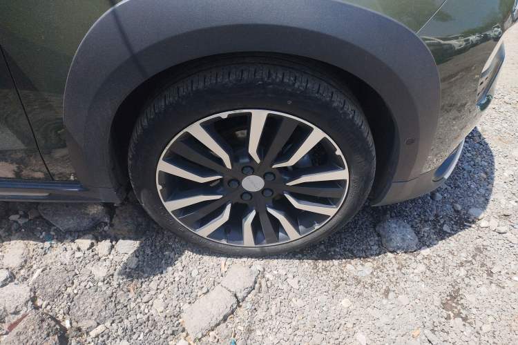 Used Lynk & Co 02 2019 High-Energy Edition 2.0T Automatic Two-Wheel Drive Pro Version China VI Standard
