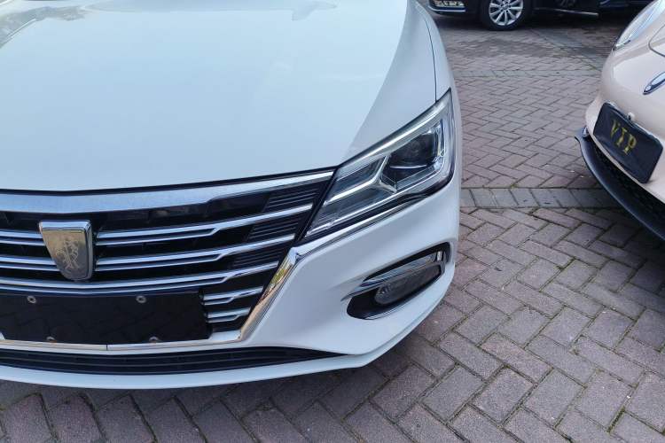 Used Roewe i5 2020 1.5L Automatic 4G Connected Linghao Edition
