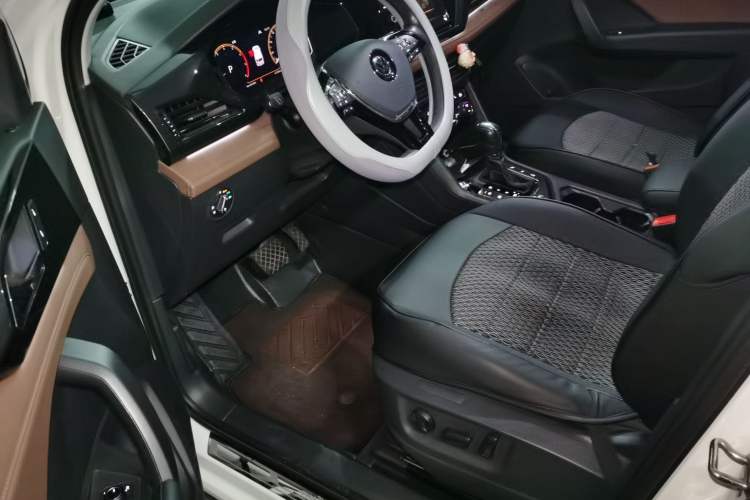 Used Volkswagen Tharu 2019 330TSI Four-Wheel Drive Flagship Model China VI Standard
