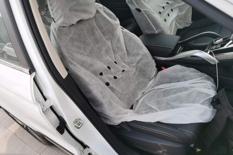 Used Farizon FX 2021 1.8T Smart Connect 5-Seater
