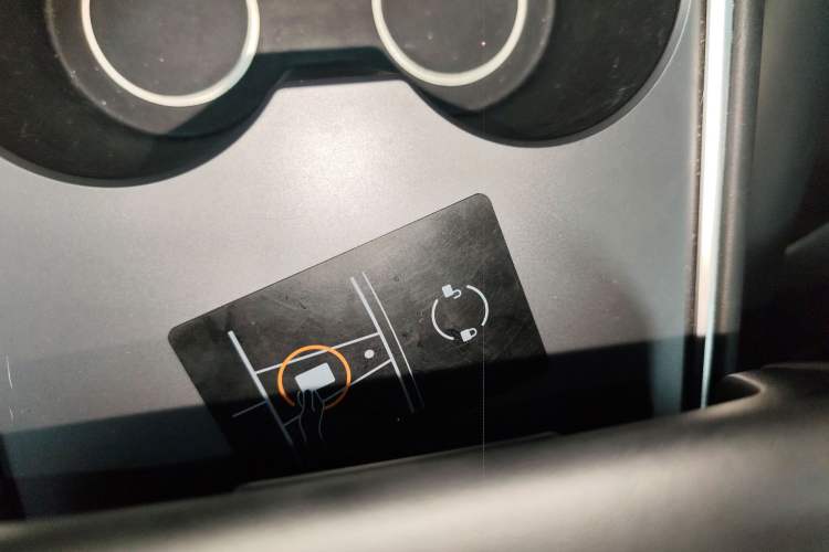 Used Tesla Model 3 2022 Rear-Wheel-Drive Version Vehicle Key