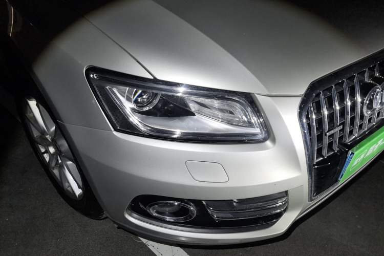 Used Audi Q5 2015 40 TFSI Trendy Edition Right Front Headlight