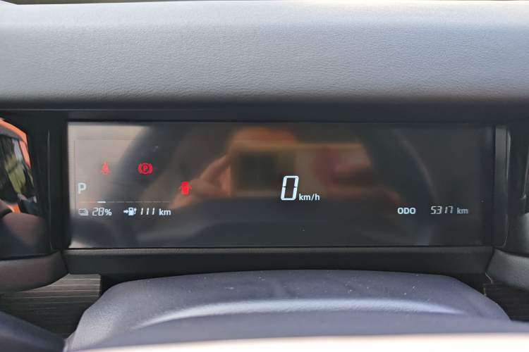 Used iCAR 03 2024 401km Two-Wheel Drive Standard Advanced Version Instrument Cluster