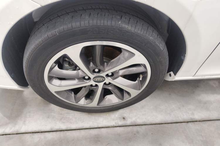 Used JAC Group iEVA50 2021 Battery-Swap Comfort Version Left Front Wheel Hub