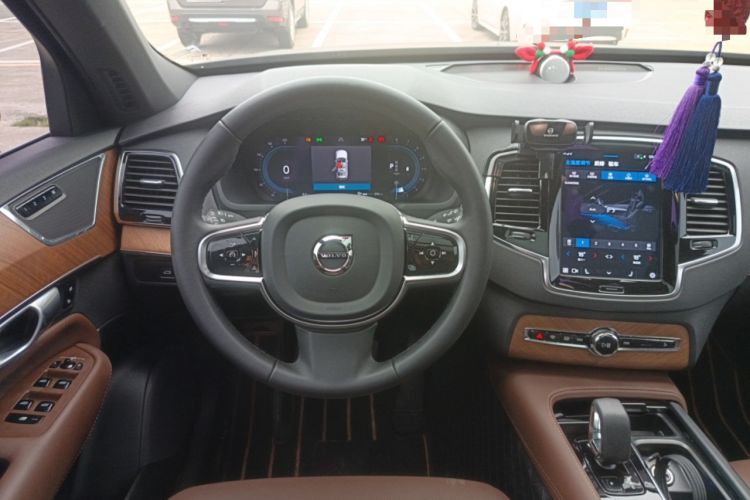 Used Volvo XC90 2024 B6 Zhiyi Luxury 7-Seater Steering Wheel