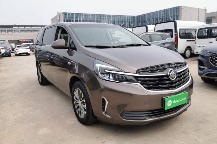 Used Buick GL8 2022 Land Cruiser Executive Class 652T Comfort Model
