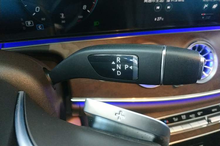 Used Mercedes-Benz E-Class 2023 Updated E 300 L Fashion Edition
