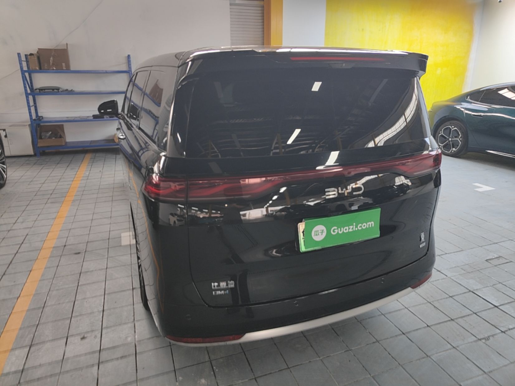 BYD Xia 2025 DM-i 1.5T 100km Supreme Edition — снимка 4
