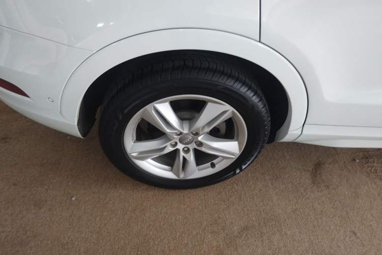 Used Audi Q3 2016 35 TFSI quattro all-wheel-drive style model