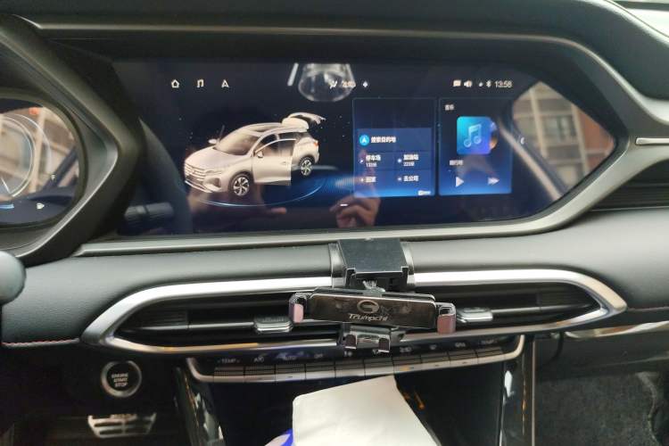 Used GAC Trumpchi GS4 2021 270T Automatic Smart Connectivity Technology Edition Audio And AC Panel