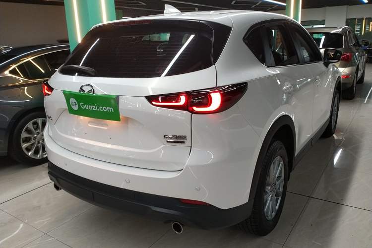 Used Mazda CX-5 2024 2.0L Automatic Two-Wheel Drive Comfort Version Rear Right 45 Deg