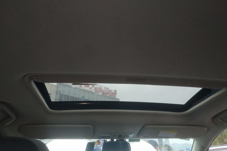 Used Mitsubishi Outlander 2019 2.4L 4x4 Zhi Xiang Edition 5 Seats China V Emission Standard