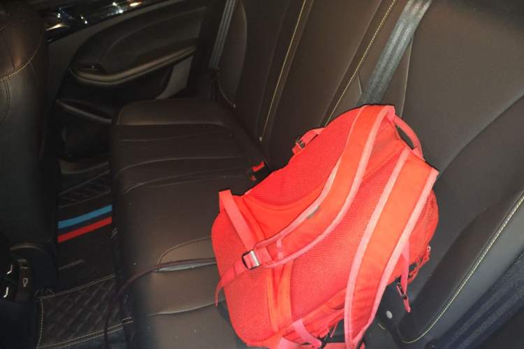 Used Roewe i5 2021 Revised Version 1.5L CVT Diamond Edition
