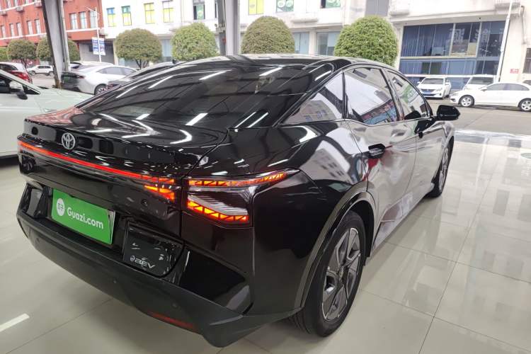 Used Toyota bZ3 2023 517 km Elite PRO Rear Right 45 Deg