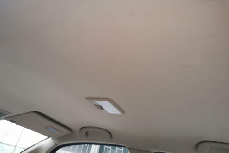 Used Suzuki SX4 S-Cross 2011 1.6L Manual Comfort Version Headliner
