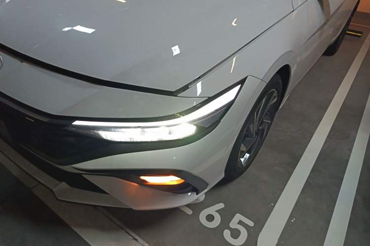 Used Hyundai Elantra 2023 1.5L CVT GLX Elite Edition
