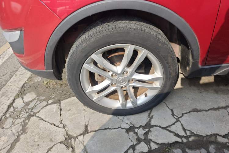 Used CHANGAN CS35 2015 1.6L Manual Luxury Model China IV Standard
