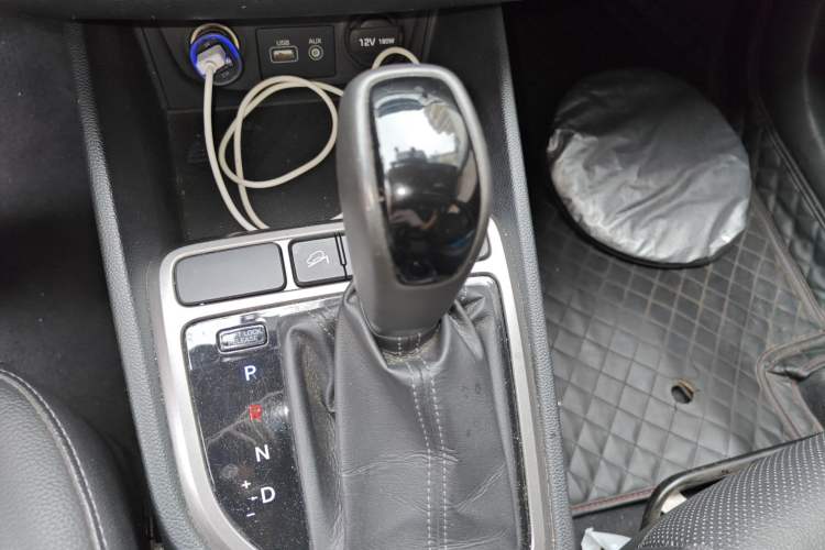 Used Hyundai ix25 2015 1.6L Automatic Two-Wheel Drive Smart GLS Trim