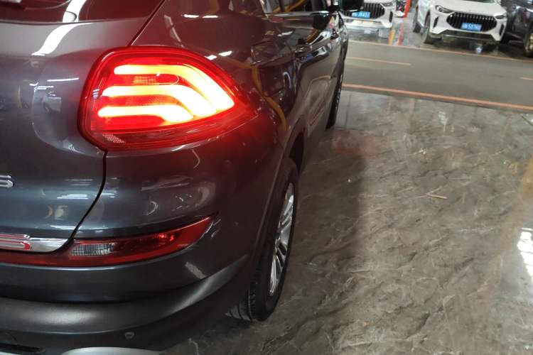 Used Qoros 5 2019 Qoros 5S 1.6 TGDI Prestige Model